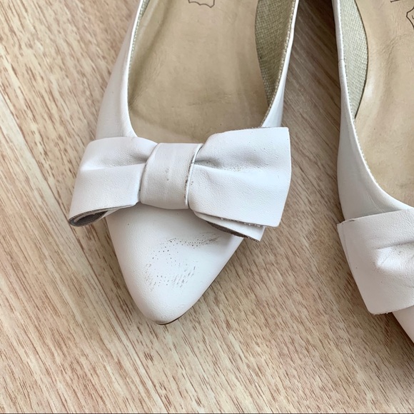 Cathy Jean Leather Pointy Bow Flats - Picture 2 of 5